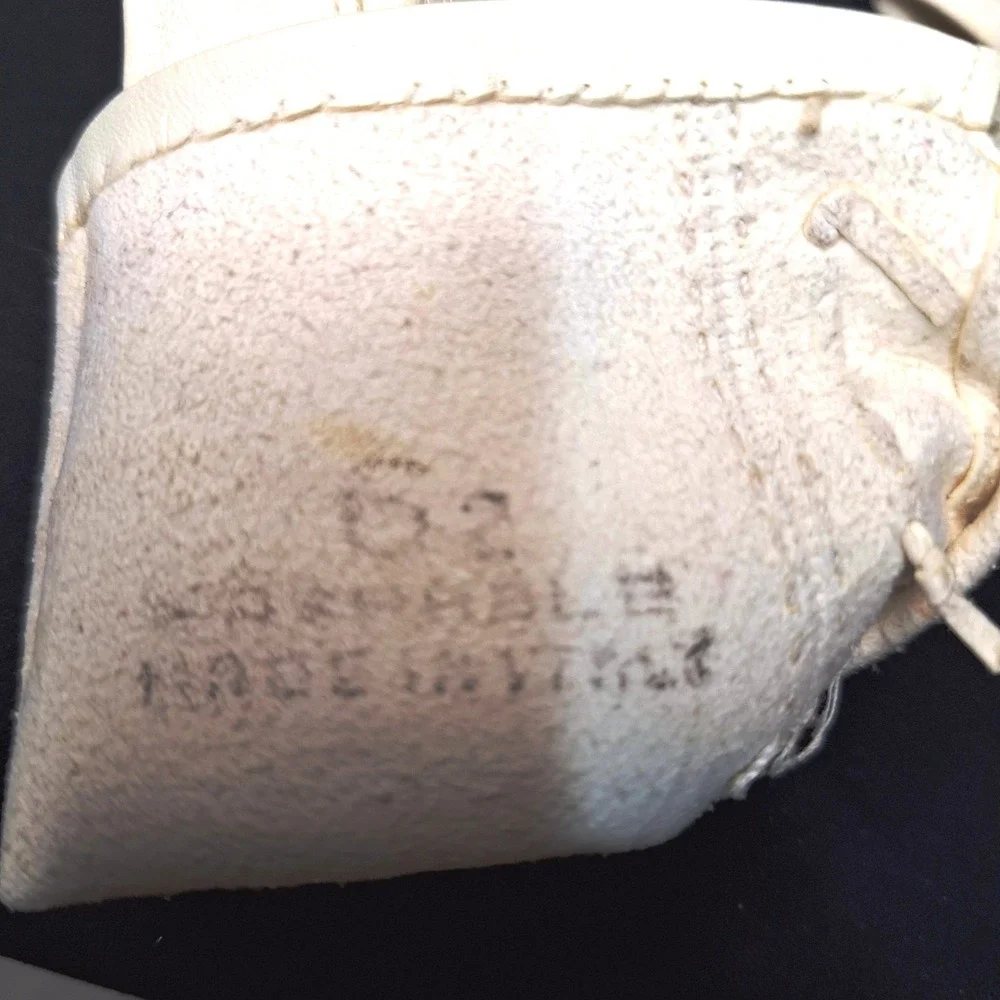 Vintage Ladies' White Leather Gloves Size 6-1/2 Made in Italy